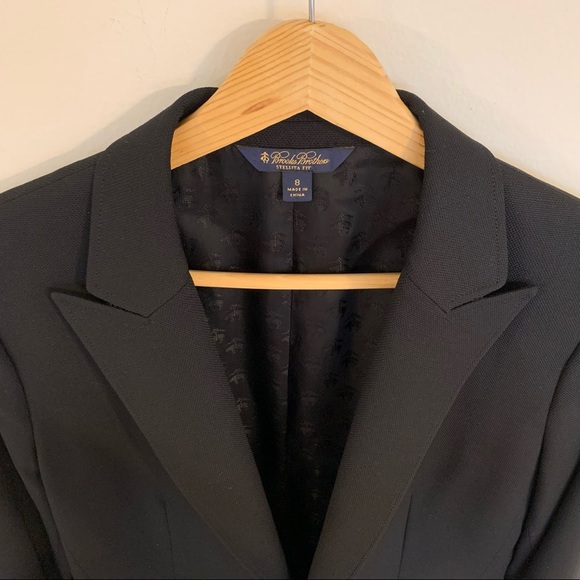 Brooks Brothers Stellita Fit Wool Blazer in Black, Size 8 - Picture 8 of 13